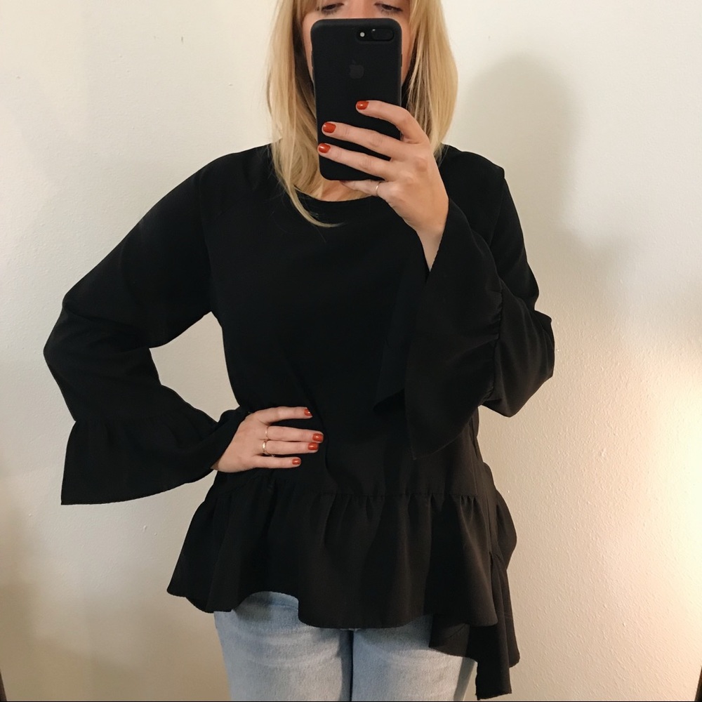 Gibson Black Ruffle Blouse - Picture 2 of 4